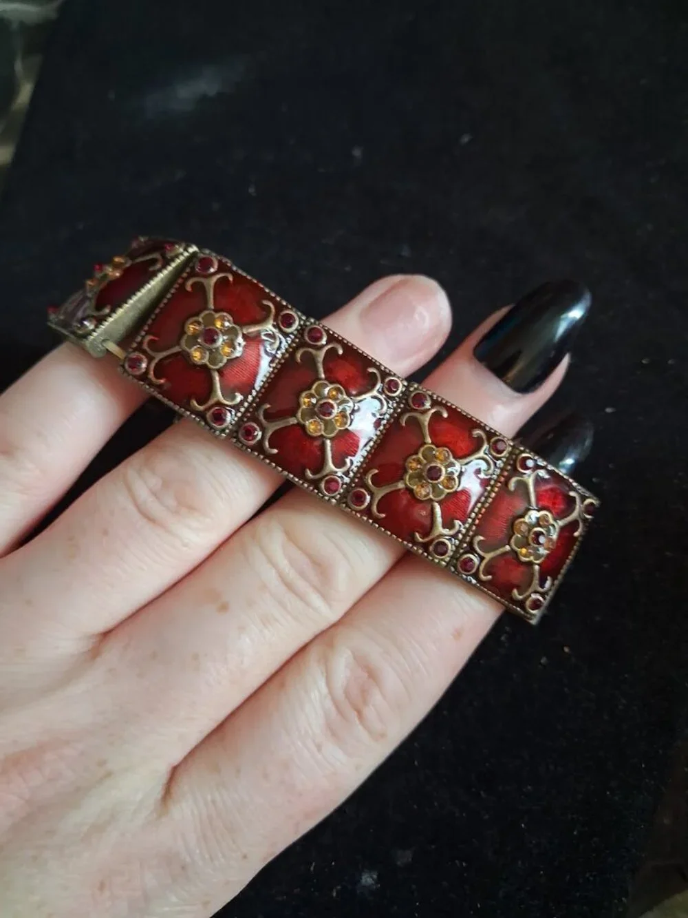 Stretchy bracelet